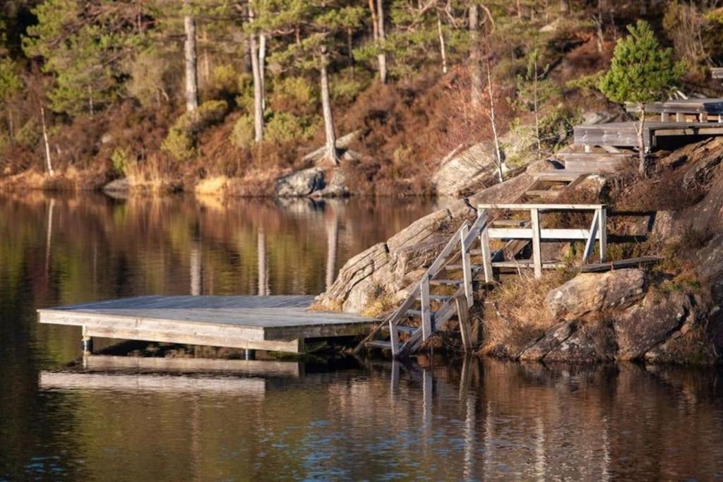 Romslig Og Fin Leilighet 17 Min Til Kristiansand Centrum Nodeland Exteriér fotografie
